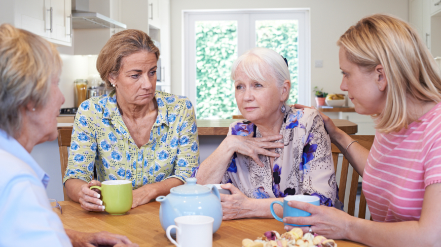 Underlivsbesvären beror på att mängden av könshormonet östrogen i kroppen minskar innan och under klimakteriet. Foto: Shutterstock